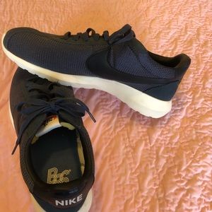 Nike Men’s Tennis Shoes